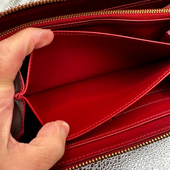 Pink and red Louis Vuitton Rayures Vernis long wallet EUC (With BOX & DU… - Picture 8 of 11